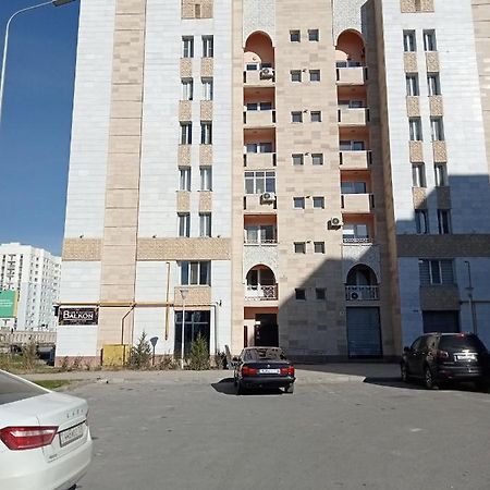 Квартиры Уют В Туркестане Turkistan Esterno foto